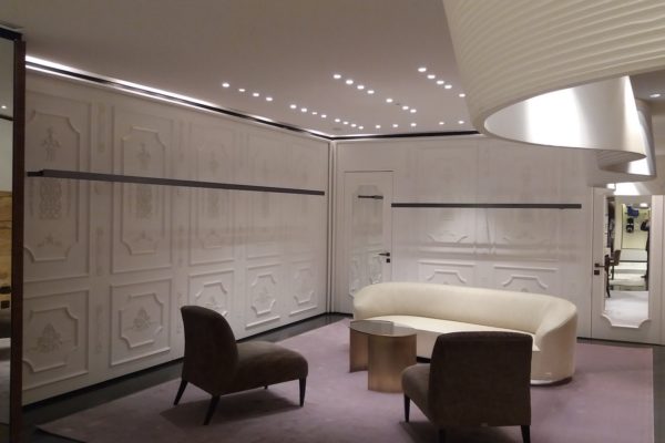 ARREDAMENTO NEGOZI FENDI 3