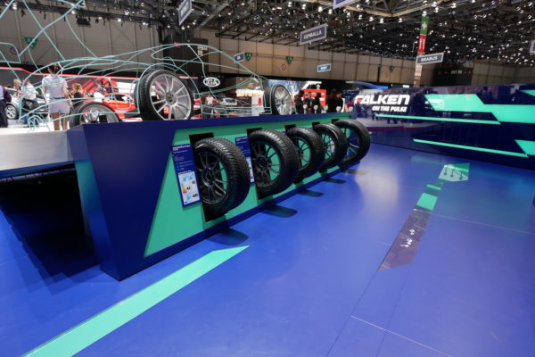 ALLESTIMENTI FIERISTICI FALKEN MOTORSHOW GINEVRA 17 6