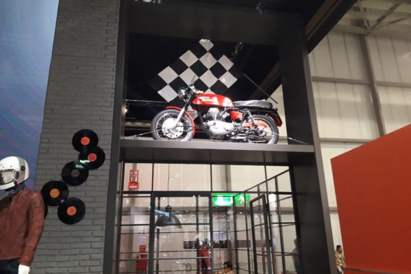 ALLESTIMENTO FIERISTICI ROYAL ENFIELD EICMA MILANO 177