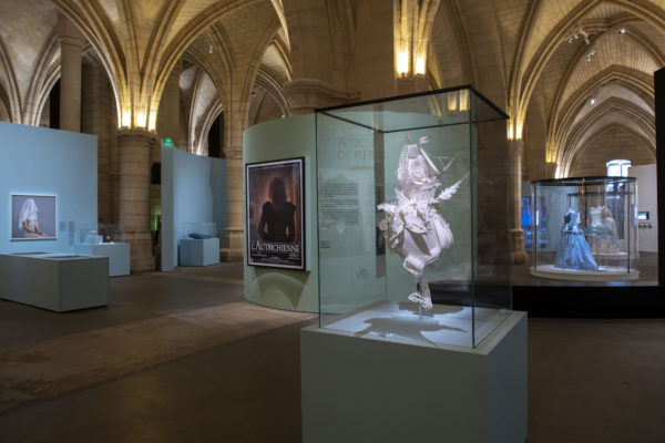 ALLESTIMENTO MOSTRA PARIGI CONCIERGERIE LOW crédit ©Didier Plowy 12