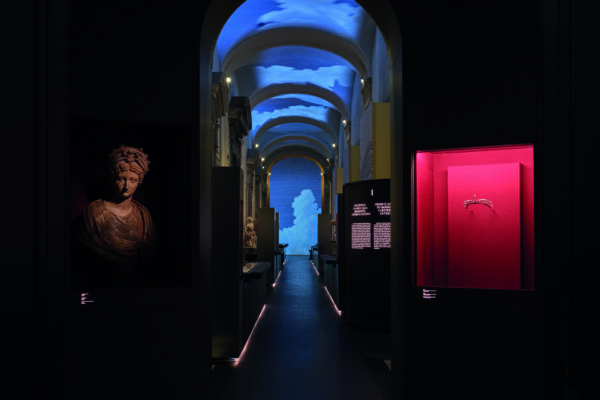 CARTIER ROMA CAR_EXHIBITION_0831_77204731