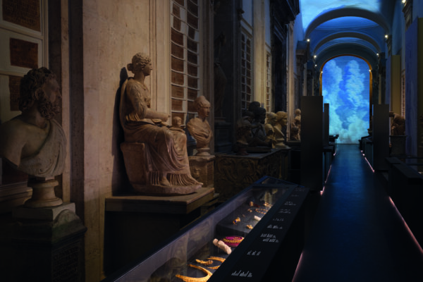 CARTIER ROMA CAR_EXHIBITION_0853_77204732